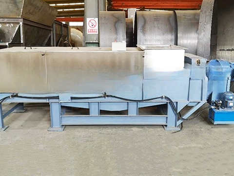 Waste dehydrator